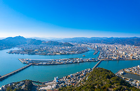 高知の皆様に幸せになってもらいたい