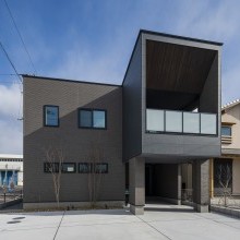建築家が手掛けた シンプルモダンの家