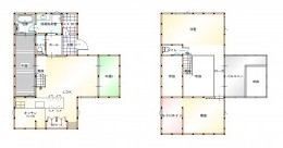 二つの中庭に挟まれたお家